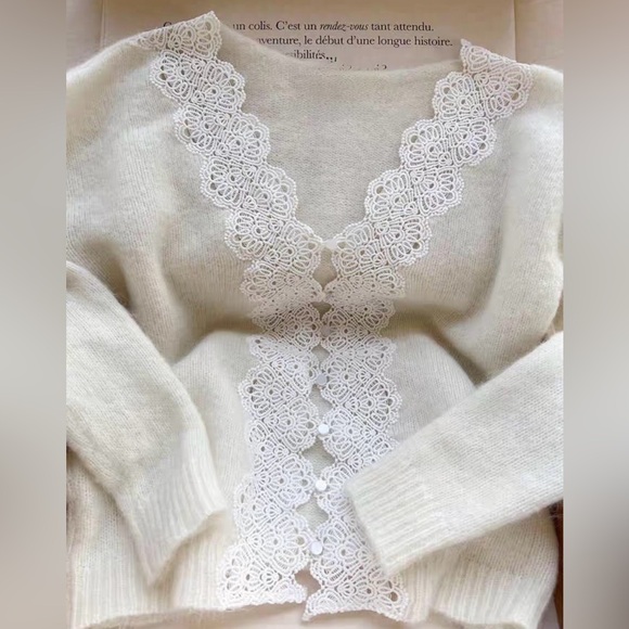 SEZANE ASTRIDE JUMPER w/ gift pouch - Picture 5 of 7